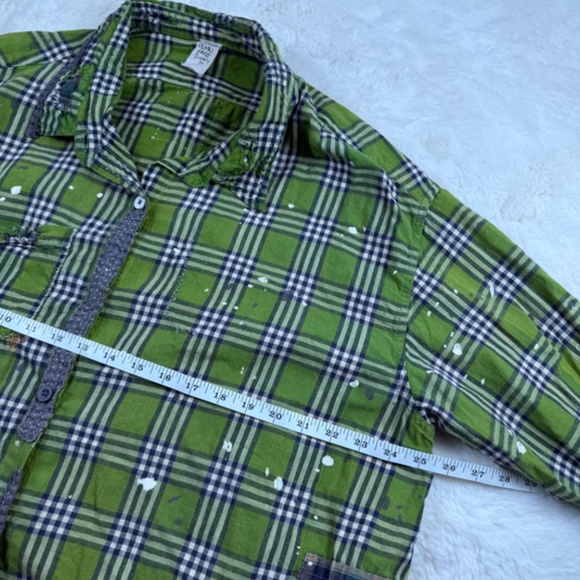 Magnolia Pearl Adison Workshirt in Ceylon Green Plaid Button & Snap Up High Low - Picture 6 of 8